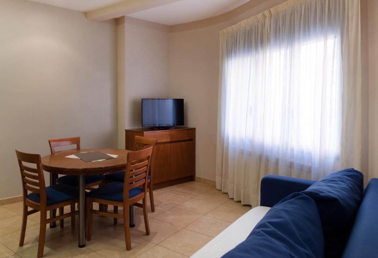 Aparthotel Iceberg Sant Julià de Lòria Kültér fotó