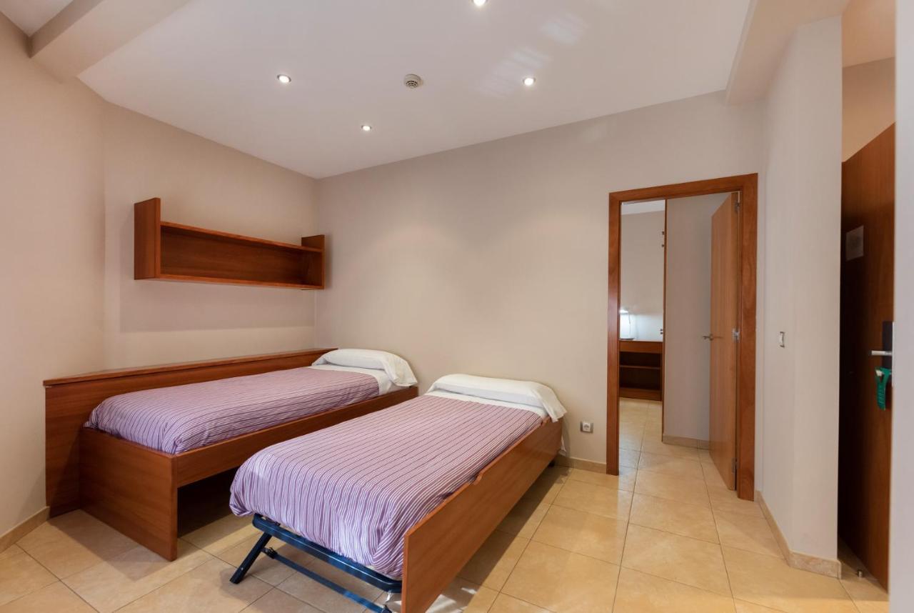 Aparthotel Iceberg Sant Julià de Lòria Kültér fotó