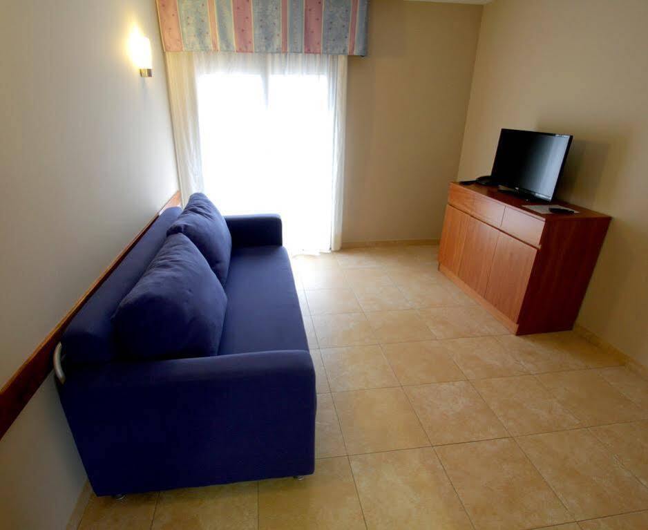 Aparthotel Iceberg Sant Julià de Lòria Kültér fotó